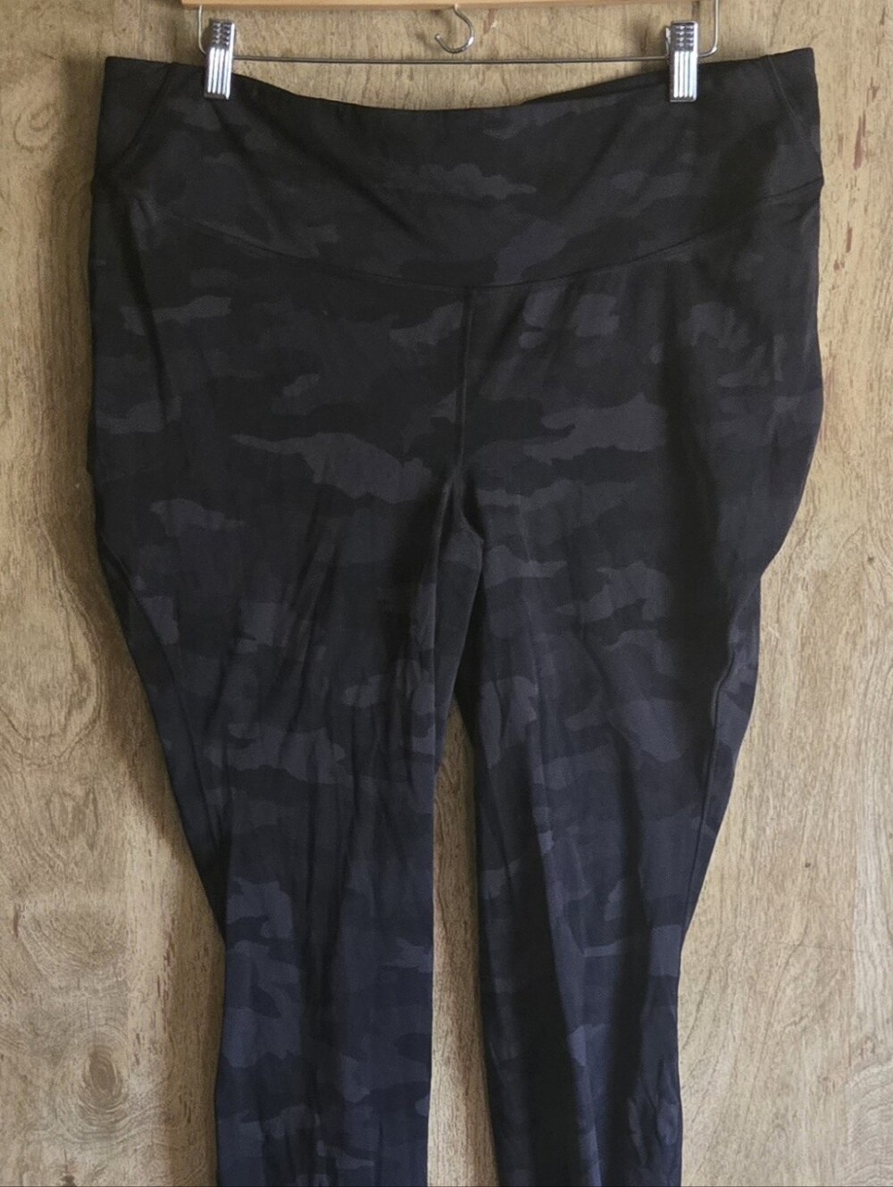 Lululemon Base Pace HR Tights Leggings Camouflage - Picture 5 of 5